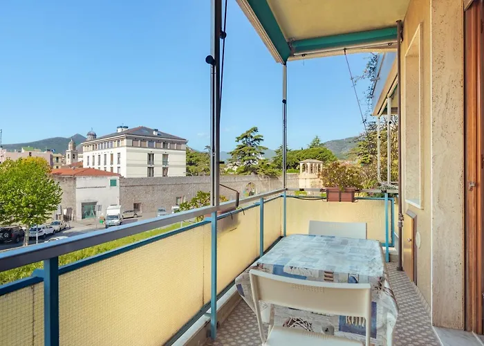 Lejlighed Casa Necchi Loano